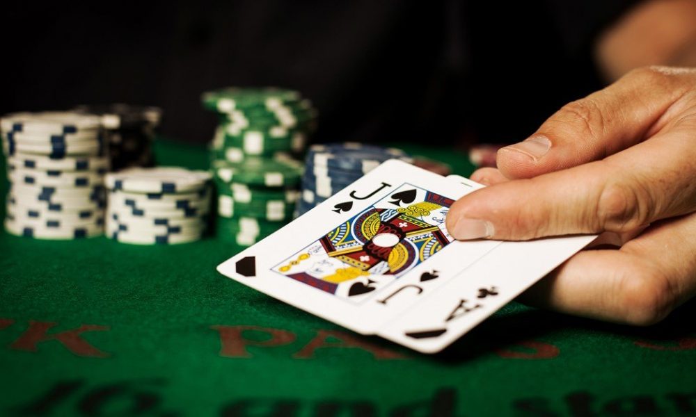 A Guide to Playing Live Blackjack 3