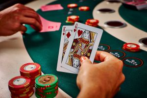 Relax in Game with Side Bets in Baccarat 2